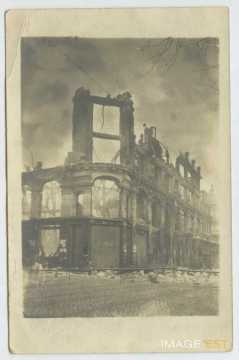 Destructions des Magasins Réunis en 1916 (Nancy)